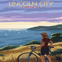 Lincoln City, Oregon, žena sa biciklom na sceni Ocean Hillside