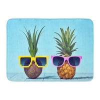 Tropsko ananas i kokosova svijetla ljetna boja dva hipster voće u sunčanim naočalama kreativna minimalna