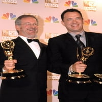 Steven Spielberg i Tom Hanks na Emmy Nagrade, 9222002, LA, CA, autor Robert Hepler. Slavna ličnost