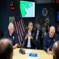 Predsjednik Obama u FEMA HQ-u tijekom historije uragana pješčana