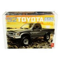 Skill Model Kit Toyota Pickup Kamion Scale Model by Amt